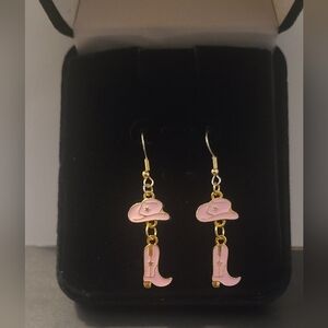 Pink cowgirl hat and boot earings